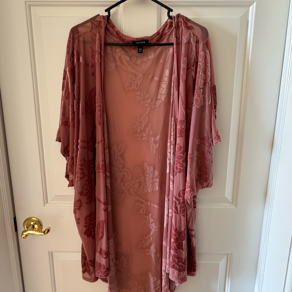 Torrid Blush Sheer Floral Kimono